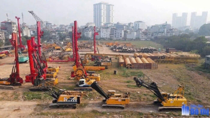 Cam kết Minh bạch và Đúng hạn